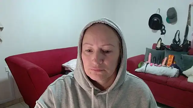 emperabigbootybigass online show from February 2026 12:16:01 PM