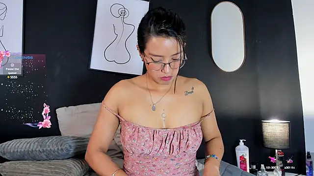 Lilith dh online show from March 2025 05:47:02 PM