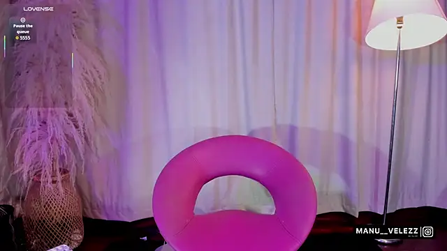 Manu Velez online show from April 2026 08:28:01 AM