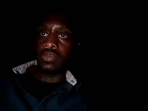 Snapshot of DevinToore chatting on October 2025 08:35:01 AM DevinToore online show from October 2025 08:35:01 AM