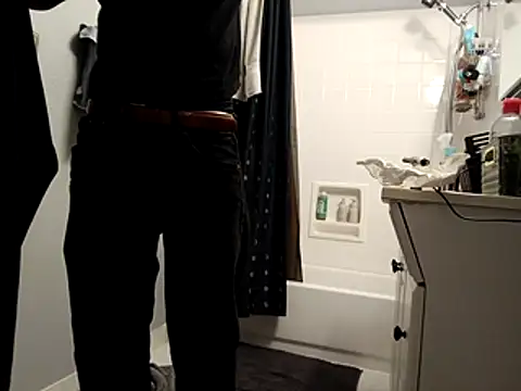 Snapshot of DevinToore chatting on October 2025 05:15:02 AM DevinToore online show from October 2025 05:15:02 AM