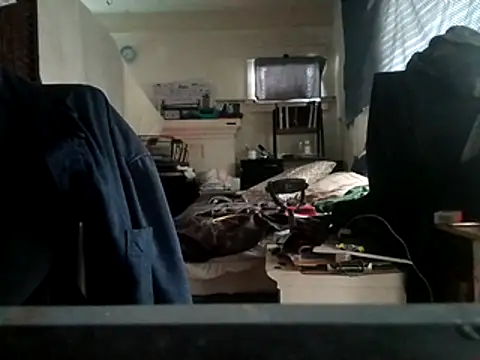 Snapshot of DevinToore chatting on November 2025 03:35:01 PM DevinToore online show from November 2025 03:35:01 PM