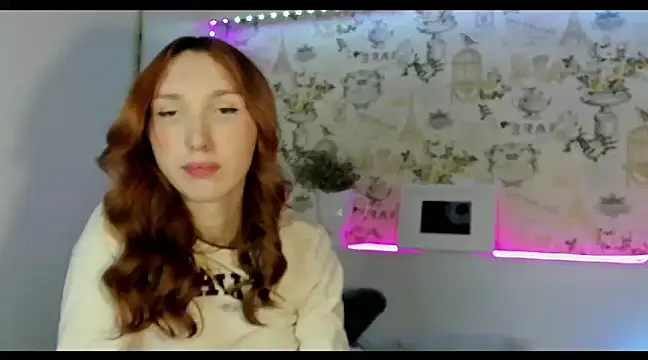 Snapshot of LisaIcon chatting on January 2025 03:49:02 AM LisaIcon online show from January 2025 03:49:02 AM