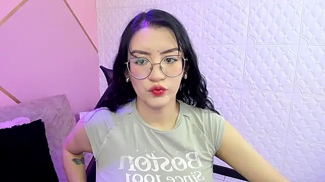 Violetaa diazz online show from December 2025 09:09:02 PM