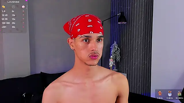 Snapshot of Busterspinter chatting on December 2024 05:58:02 PM Busterspinter online show from December 2024 05:58:02 PM