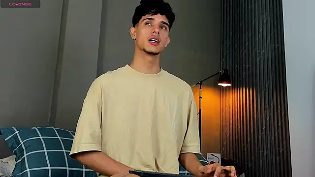 Snapshot of Busterspinter chatting on January 2025 07:38:01 AM Busterspinter online show from January 2025 07:38:01 AM