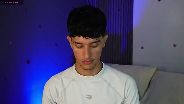 Snapshot of Busterspinter chatting on February 2025 08:04:01 AM Busterspinter online show from February 2025 08:04:01 AM