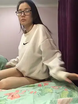 Milka23 online show from December 2024 01:28:01 AM