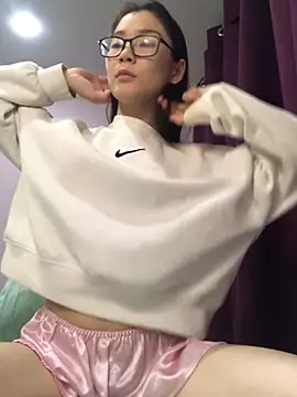 Milka23 online show from December 2024 07:57:02 PM