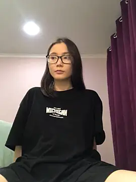 Milka23 online show from December 2024 01:28:02 PM