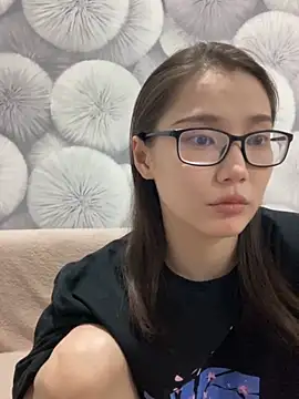 Milka23 online show from March 2025 04:29:02 PM