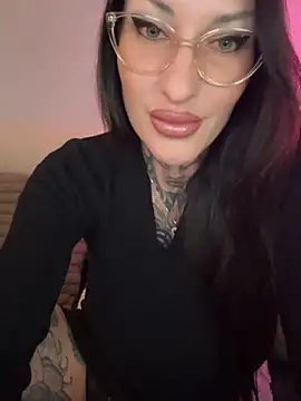 MeganWitch online show from May 2026 06:47:02 PM
