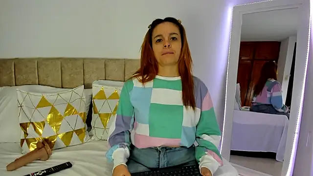 Snapshot of cristalwalker__ chatting on November 2025 11:21:02 AM cristalwalker online show from November 2025 11:21:02 AM