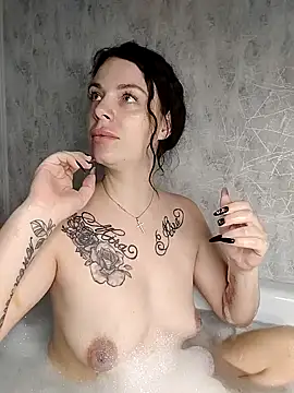 Lola Hale online show from January 2025 08:53:01 PM