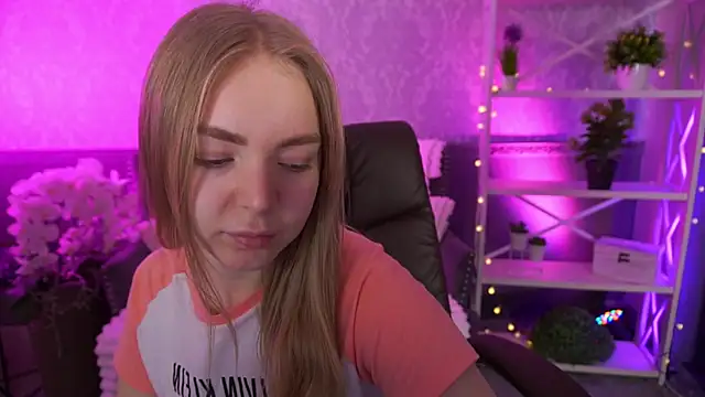 EmilySunshineS online show from February 2026 08:18:01 AM