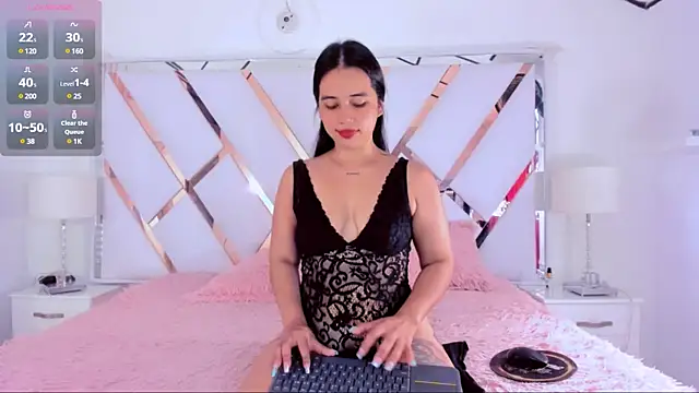 naughty  sara online show from March 2025 11:31:01 AM