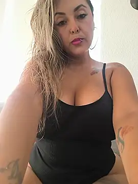 shanon love3 online show from January 2026 06:43:02 PM