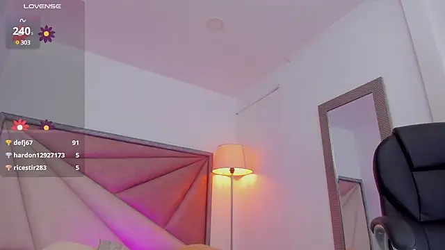 GiaFu online show from February 2025 09:15:01 PM