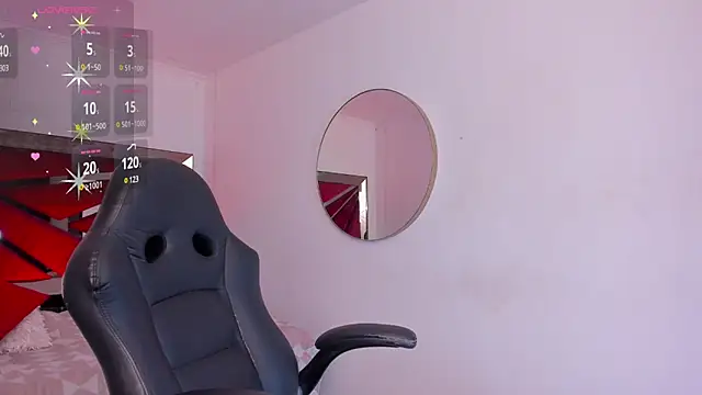 GiaFu online show from February 2025 06:04:02 PM