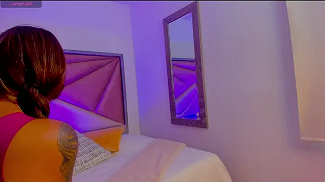 GiaFu online show from March 2026 02:11:02 PM