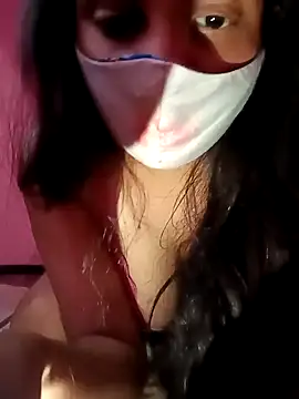 Snapshot of saviverma2024 chatting on December 2024 10:07:01 AM saviverma2024 online show from December 2024 10:07:01 AM