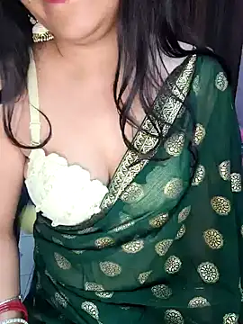 Snapshot of santurmom chatting on January 2026 05:39:01 PM santurmom online show from January 2026 05:39:01 PM