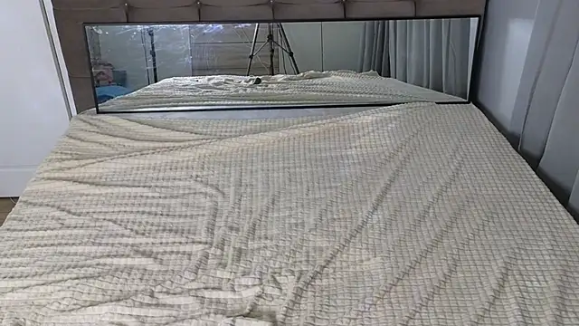 Snapshot of magnificent_angel chatting on March 2025 09:56:01 PM magnificent angel online show from March 2025 09:56:01 PM