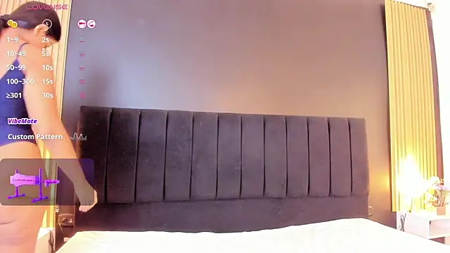 sweetsofia18 online show from September 2025 11:00:01 AM