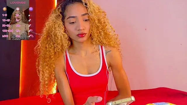 Snapshot of Charlotte_Love10 chatting on February 2026 11:40:02 AM Charlotte Love10 online show from February 2026 11:40:02 AM