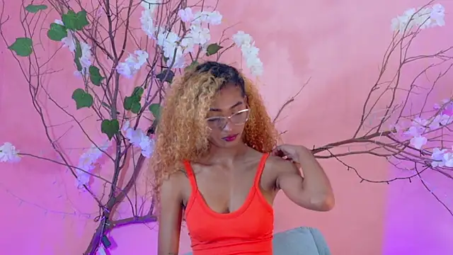 Charlotte Love10 online show from March 2026 12:09:01 PM