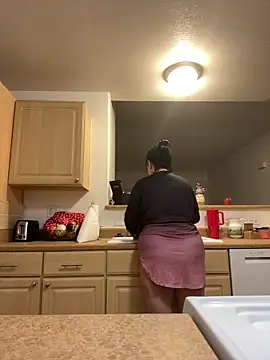 AlyssiaAmoreXO online show from December 2025 02:22:02 PM