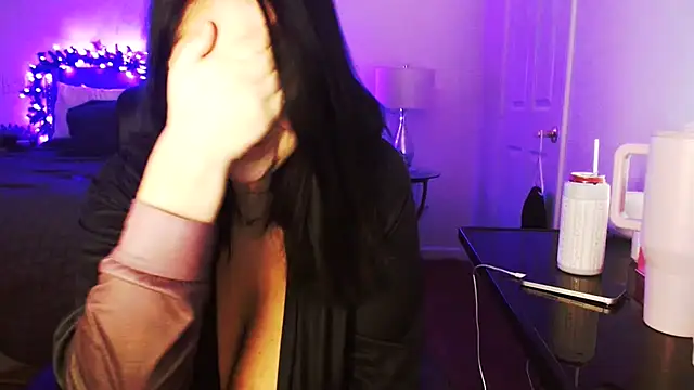 AlyssiaAmoreXO online show from February 2026 03:56:02 PM