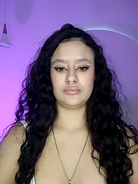 Snapshot of angel_witch chatting on March 2025 02:10:02 PM angel witch online show from March 2025 02:10:02 PM