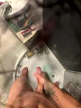 lescro95  online show from November 2025 04:27:02 PM