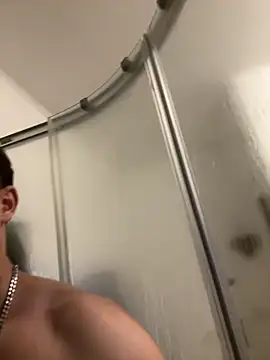 lescro95  online show from November 2025 10:42:02 PM