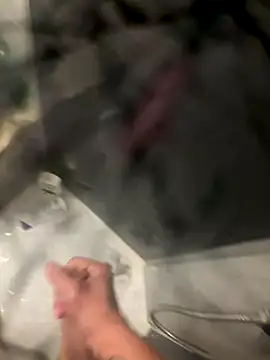 lescro95  online show from November 2025 11:05:01 PM