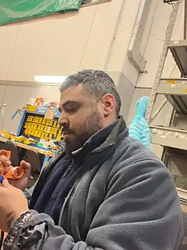 Snapshot of Dikkiduohottt chatting on February 2025 06:24:02 AM Dikkiduohottt online show from February 2025 06:24:02 AM