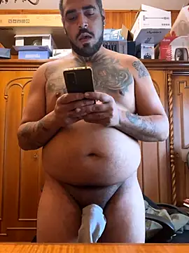 Snapshot of Dikkiduohottt chatting on October 2025 03:38:02 PM Dikkiduohottt online show from October 2025 03:38:02 PM