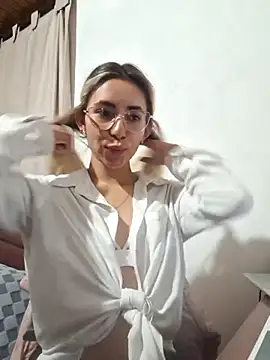 Snapshot of Scarlett_Khan chatting on February 2025 04:04:01 AM Scarlett Khan online show from February 2025 04:04:01 AM