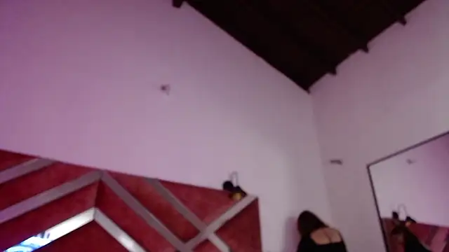 Snapshot of madame_ibby chatting on February 2026 01:40:01 PM madame ibby online show from February 2026 01:40:01 PM