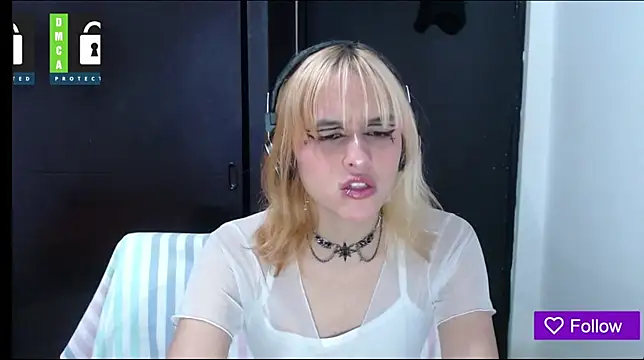 lizeth darks online show from December 2024 12:17:01 PM