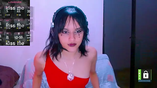 lizeth darks online show from February 2025 12:43:02 PM