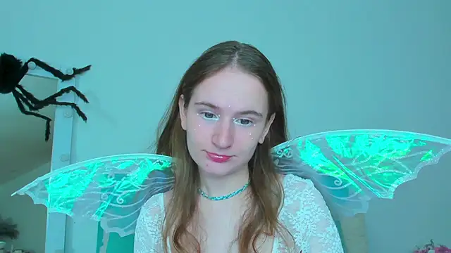 Snapshot of L1ittle_kitty_ chatting on November 2025 06:33:02 AM L1ittle kitty online show from November 2025 06:33:02 AM