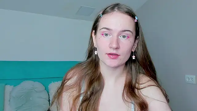 Snapshot of L1ittle_kitty_ chatting on November 2025 06:46:02 AM L1ittle kitty online show from November 2025 06:46:02 AM