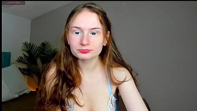 L1ittle kitty  online show from December 2025 06:31:02 AM