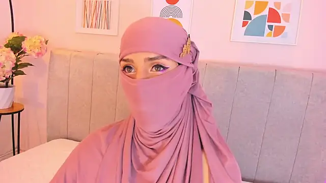 Snapshot of rawiya chatting on December 2025 12:32:01 PM rawiya online show from December 2025 12:32:01 PM