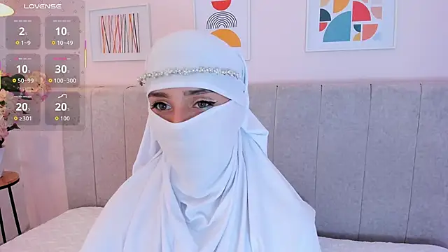 Snapshot of rawiya chatting on January 2026 12:32:02 PM rawiya online show from January 2026 12:32:02 PM