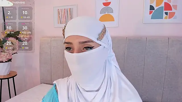 Snapshot of rawiya chatting on February 2026 12:33:01 PM rawiya online show from February 2026 12:33:01 PM