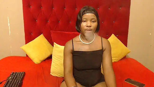 sexyboitypetite23 online show from January 2025 03:50:01 PM