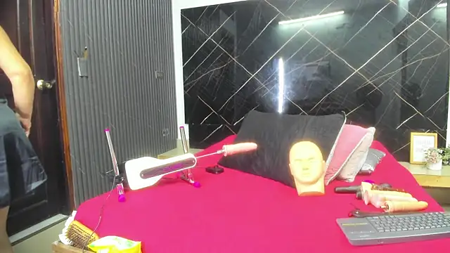 Snapshot of cloee-rabbyt chatting on October 2025 11:20:02 AM cloee-rabbyt online show from October 2025 11:20:02 AM